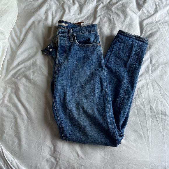 Levi’s Wedgie Jeans size 25 - Picture 1 of 4